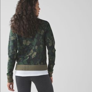 Lululemon Crew Love Pullover, Size